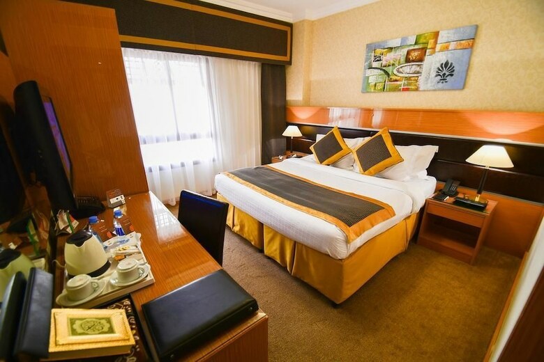 Hotel Al Shakreen Golden Tulip