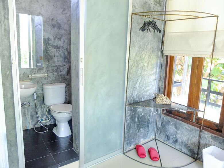 Hotel Hern Lhin Natural Resort