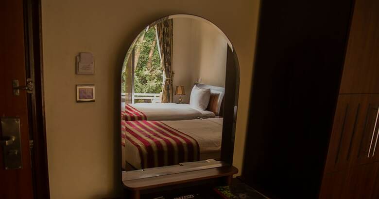 Karisimbi Hotel