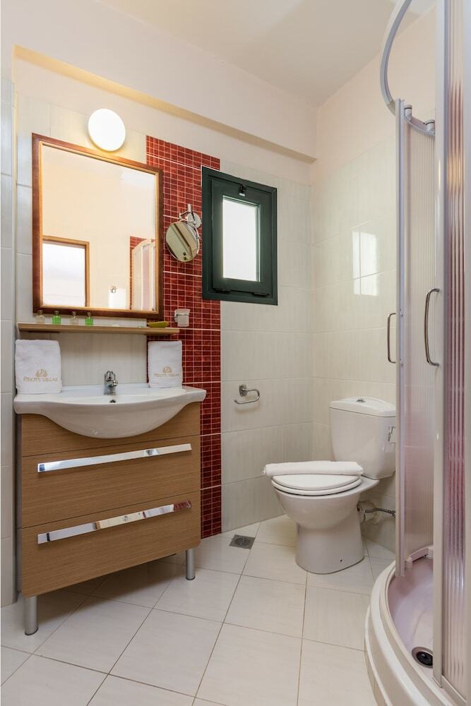Aparthotel Pilot's Villas Luxury Suites