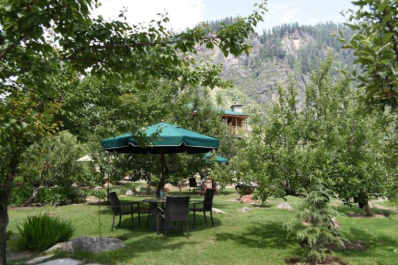 Hotel Urvashi's Retreat