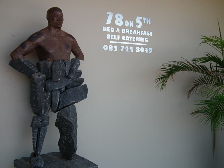 Hotel 78on5th In Hermanus