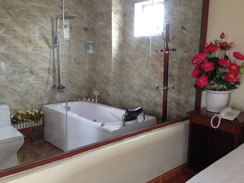 Viet Village Hotel