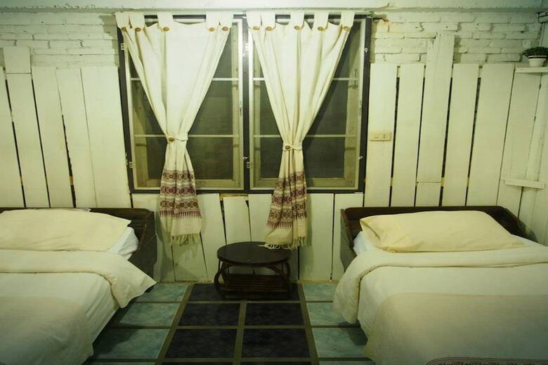 Hotel Srinual Lodge