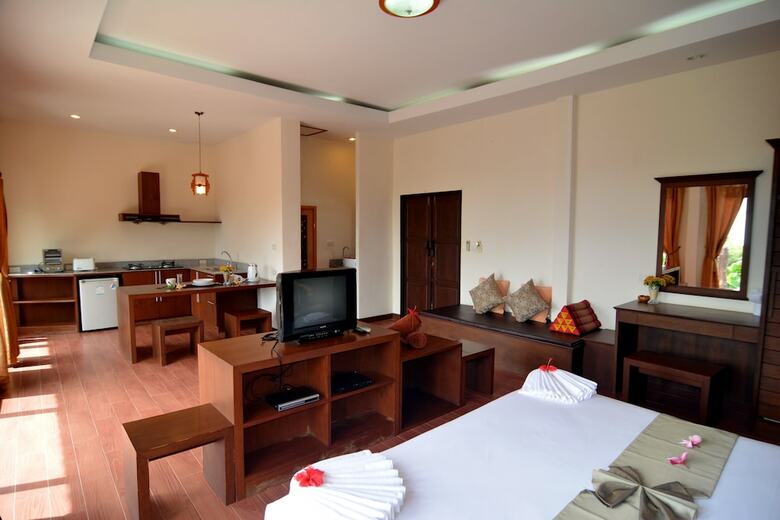 Hotel Phuchawee Lanta Villa