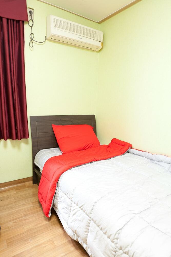 Hotel Monai Guesthouse