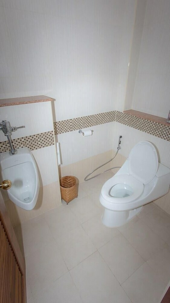 Agroturismo Tharnrarin Villa Suphan Buri