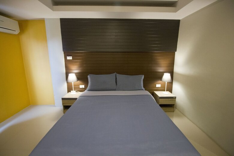 Hotel The Avail