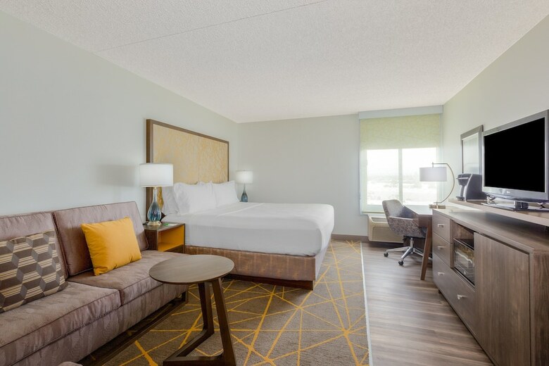 Hotel Holiday Inn La Mirada