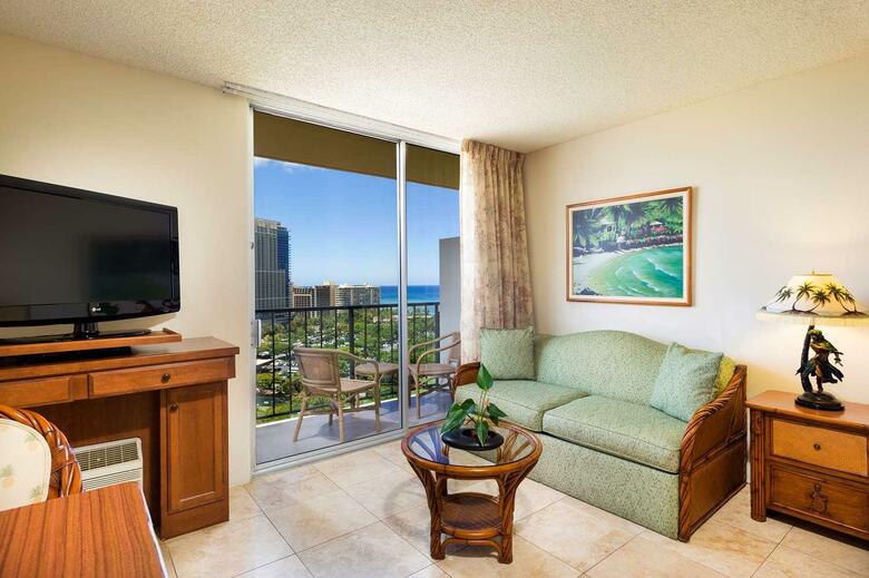 Luana Waikiki Hotel & Suites