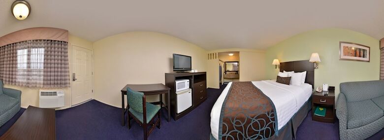 Motel University Inn & Suites