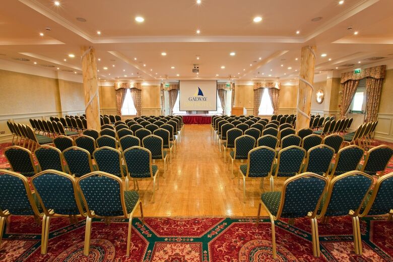 Galway Bay Hotel