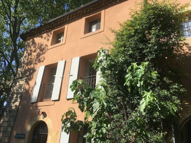 Residencia La Bastide Du Roy Rene