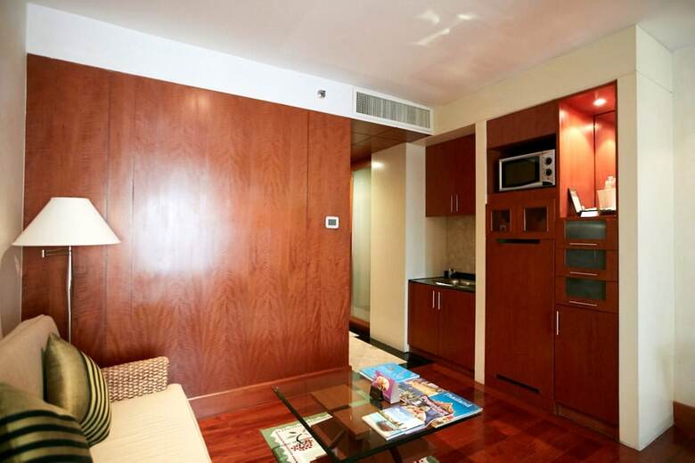 The Davis Bangkok Hotel
