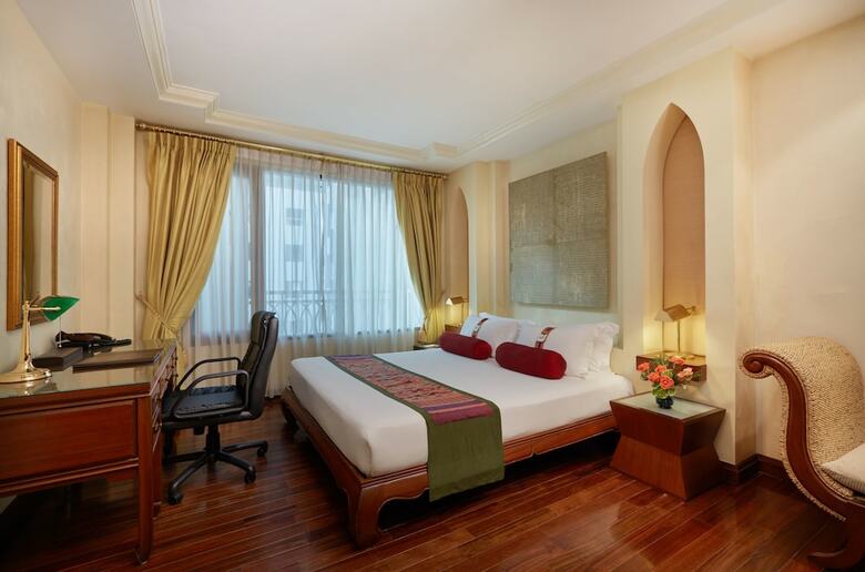 The Davis Bangkok Hotel