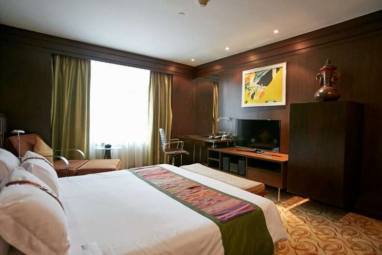 The Davis Bangkok Hotel