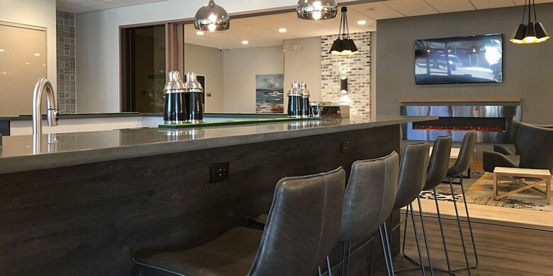 The Rushmore Hotel & Suites, Bw Premier Collection