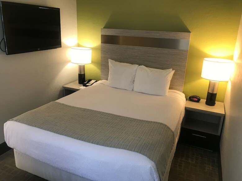 Best Western Innsuites Phoenix Hotel & Suites
