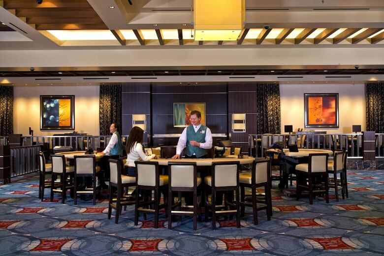 Hotel Pala Casino Spa And Resort