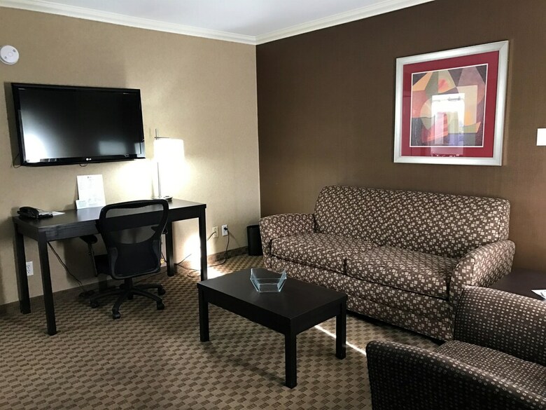Best Western Yuma Mall Hotel & Suites