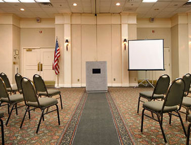 Hotel Ramada By Wyndham Rochelle Park Near Paramus