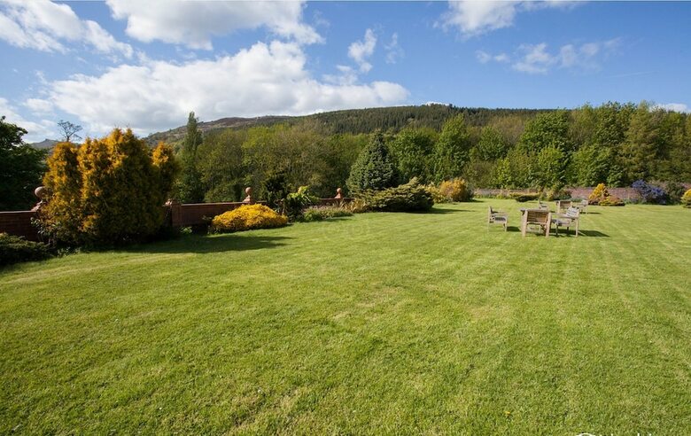 Bryn Howel Hotel