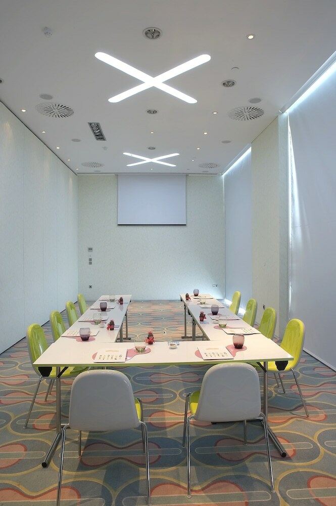 Semiramis Hotel