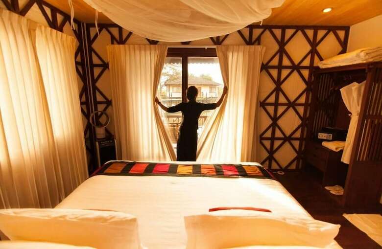 Hotel Viewpoint Lodge & Fine Cuisines
