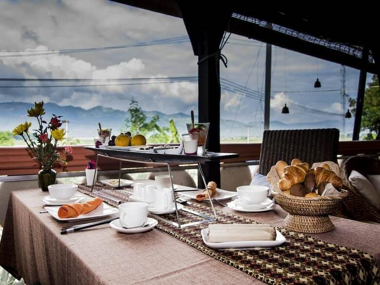 Hotel Viewpoint Lodge & Fine Cuisines