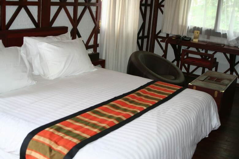 Hotel Viewpoint Lodge & Fine Cuisines
