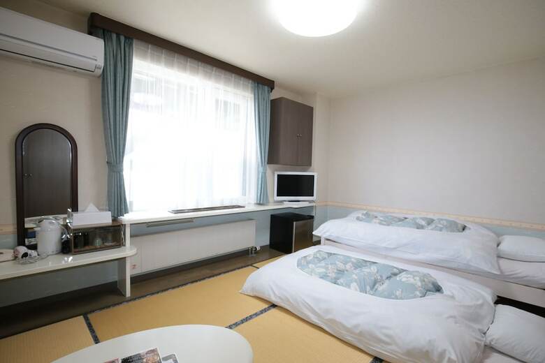 Iruka Hotel
