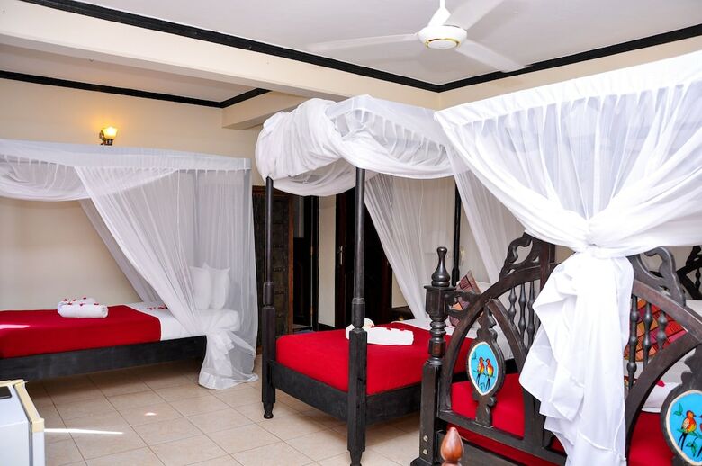 Forodhani Park Hotel