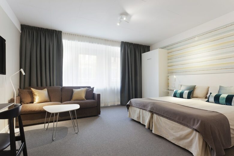 First Hotel �rebro