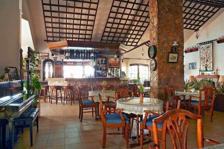 Anais Bay Hotel
