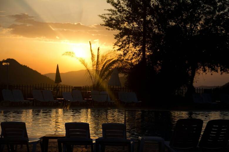 Destina Hotel