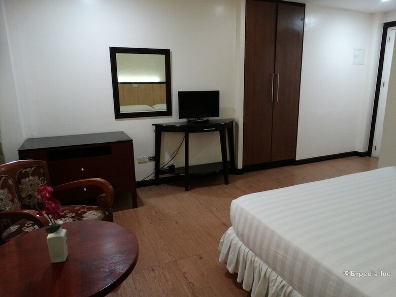 Hotel Panda Tea Garden Suites