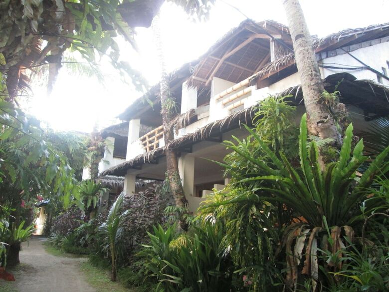 Hotel Bamboo Bungalows