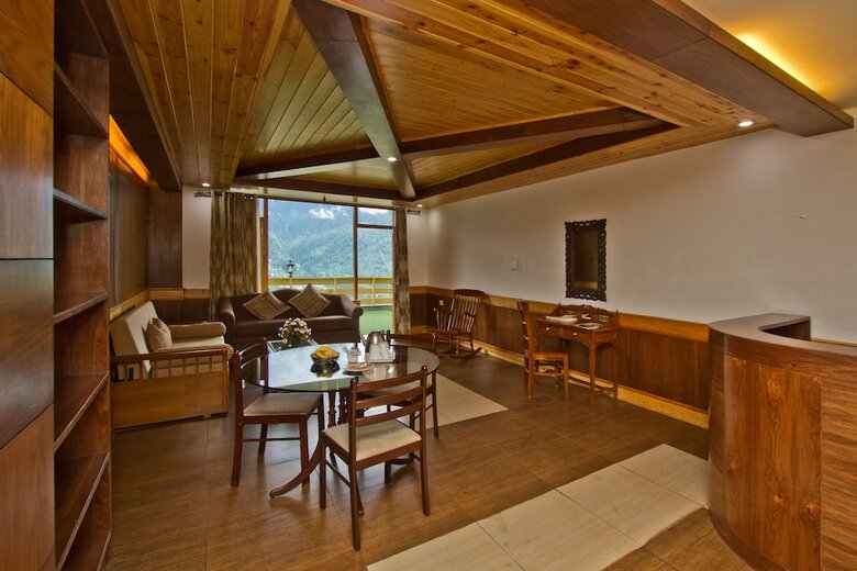 Hotel Vivaan The Sunrise Resort