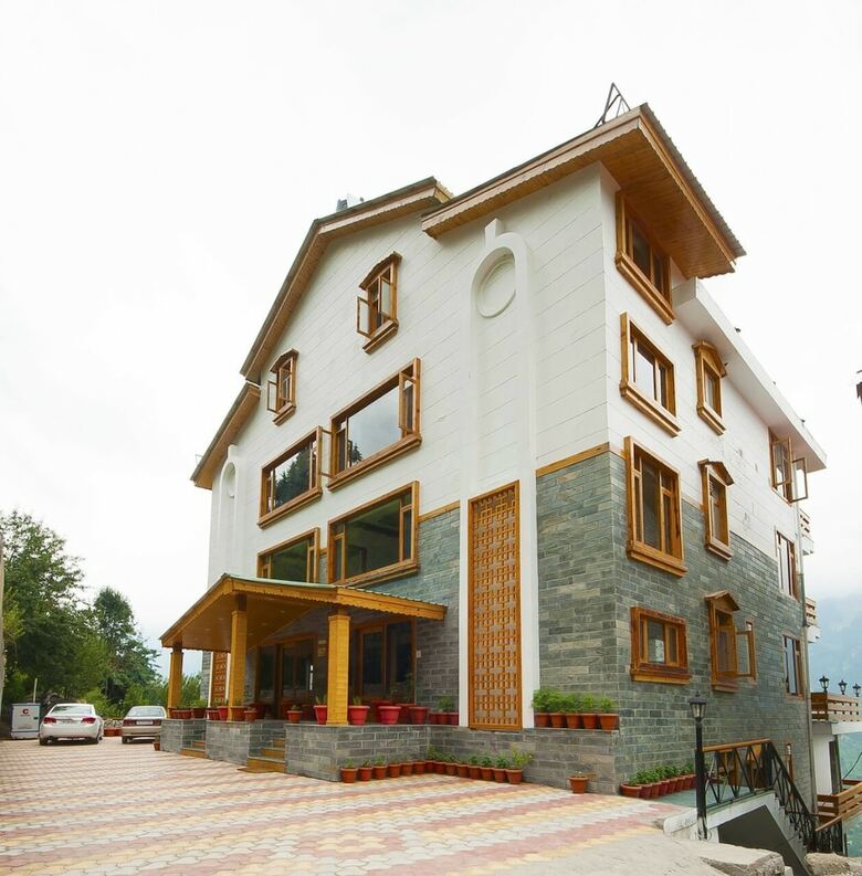 Hotel Vivaan The Sunrise Resort