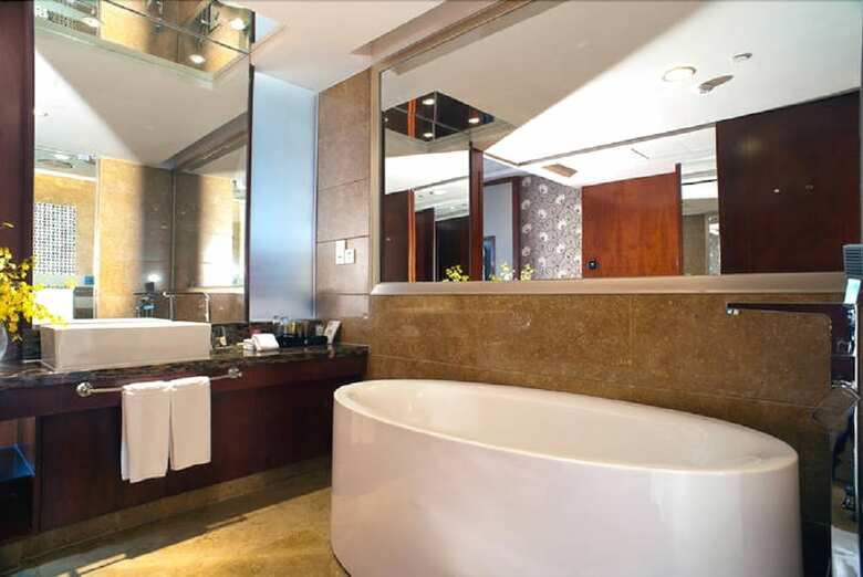 Eurasia International Hotel