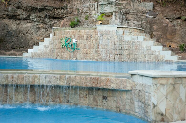 Hotel Beji Bay Resort