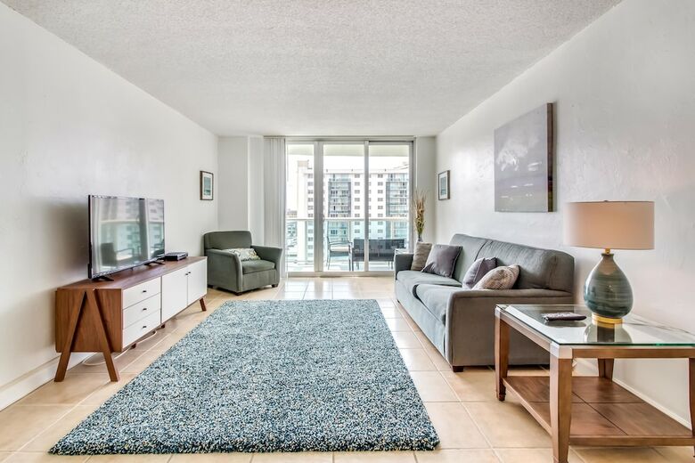 Ocean Reserve Oceanview Sunny Isles Luxury Condos