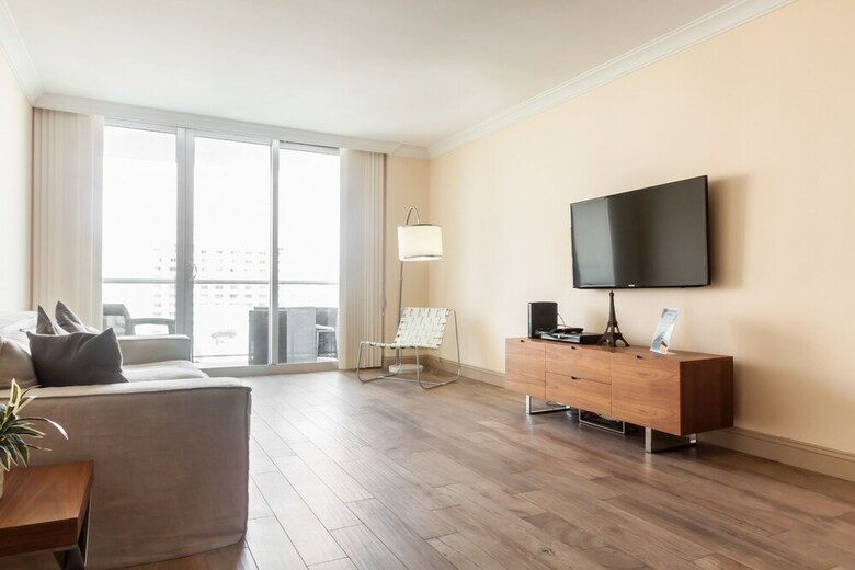 Ocean Reserve Oceanview Sunny Isles Luxury Condos