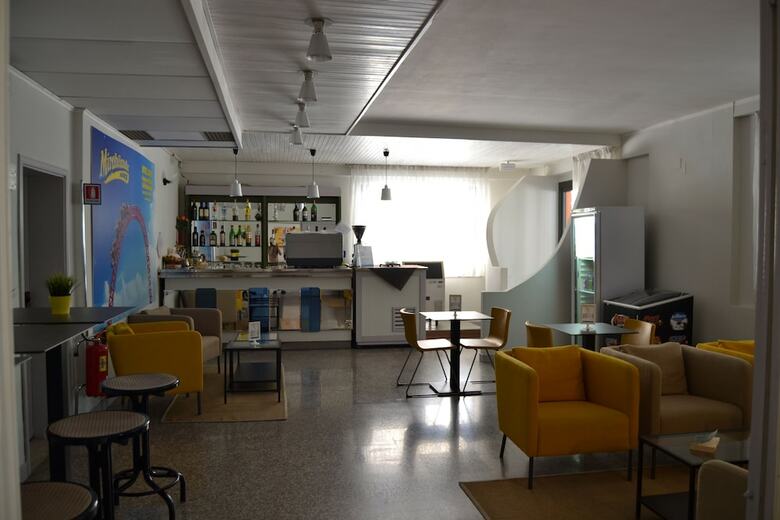 Hotel Apis