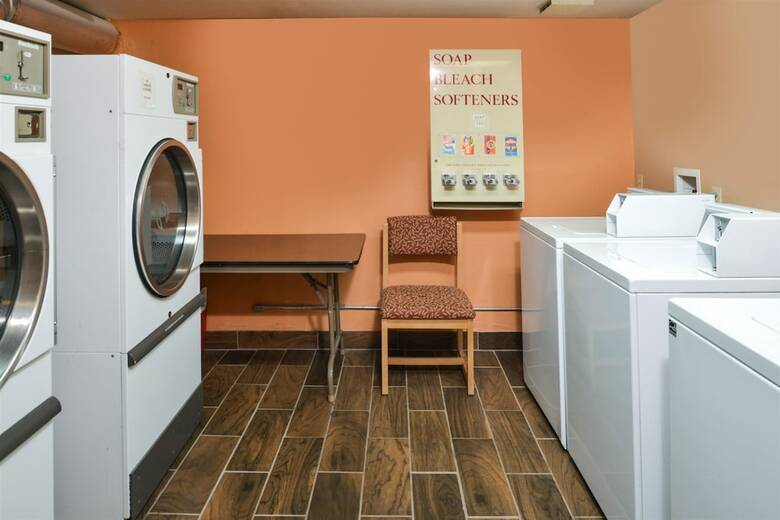 Hotel Americas Best Value Inn Rawlins