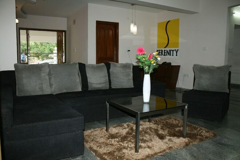 Hotel Serenity Inn Elite