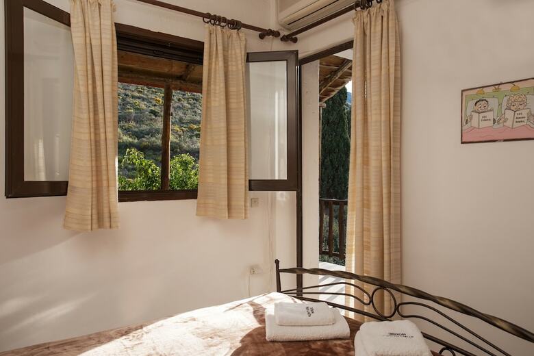Monemvasia Green Apartments