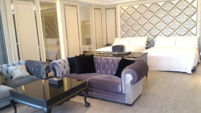 Icloud Luxury Resort & Hotel