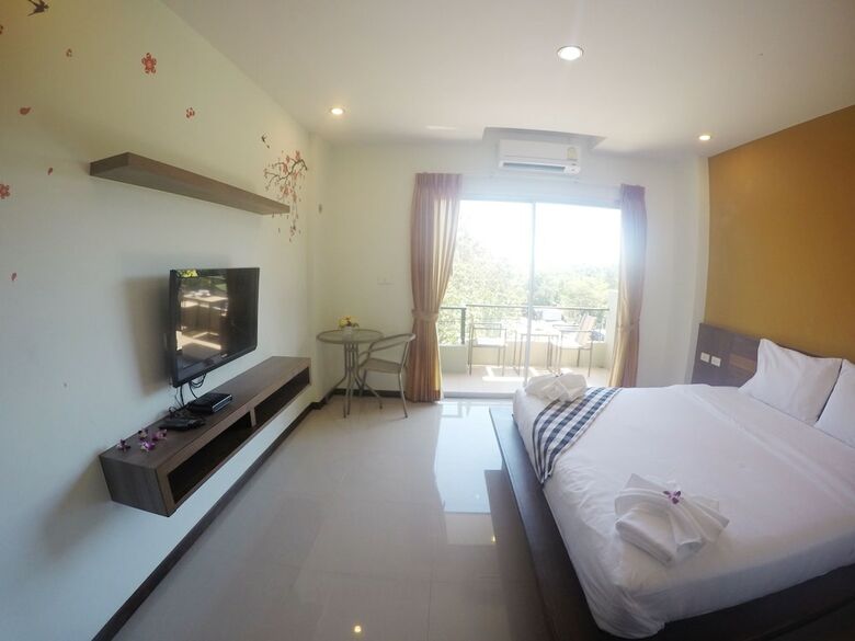 Aparthotel Benjamas Place