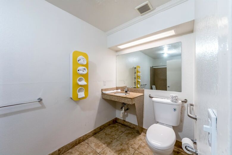 Motel 6 San Antonio, Tx - Splashtown